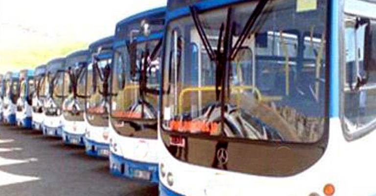 تدني مستوى خدمات النقل العام تزيد من الاختناقات المرورية