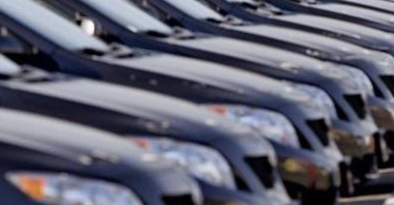 الحكومة تقترح مجدداً رفع رسوم المركبات ورخص القيادة 