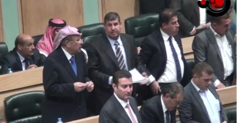 السعود يستقيل شفوياً من مجلس النواب - فيديو