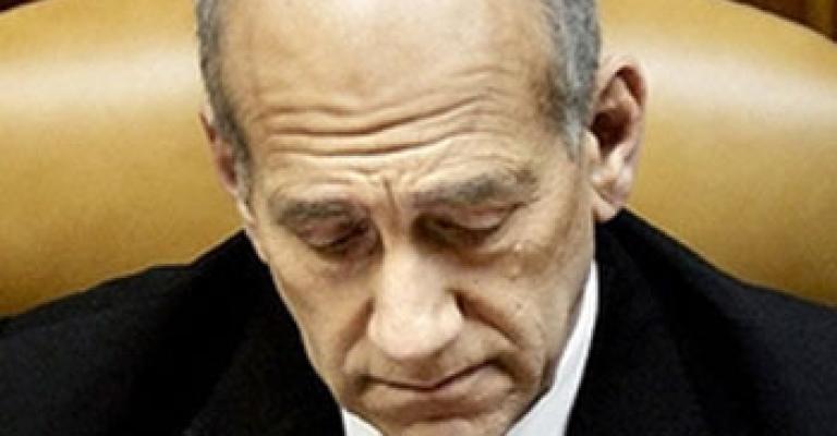 محكمة إسرائيلية تدين أولمرت بالرشوة