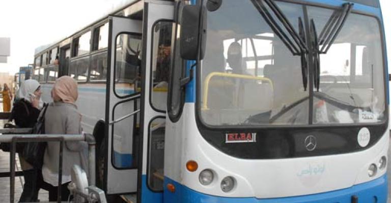 53 حافلة جديدة لطلبة الهاشمية