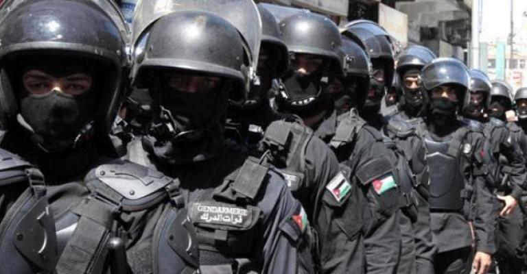 البحرين: توقيف متهم بتسريب أسماء الدرك الأردنيين