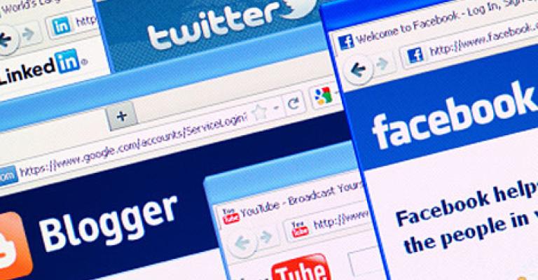 حبس رجل قام بنشر صور زوجته عارية على الإنترنت 