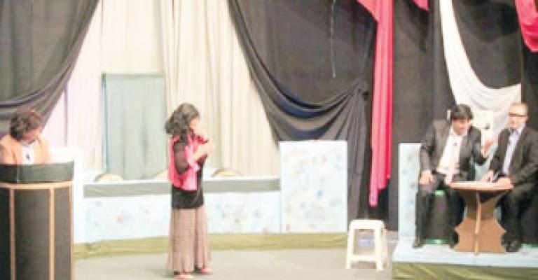 انطلاق مهرجان الربيع للمسرح الكوميدي الأول