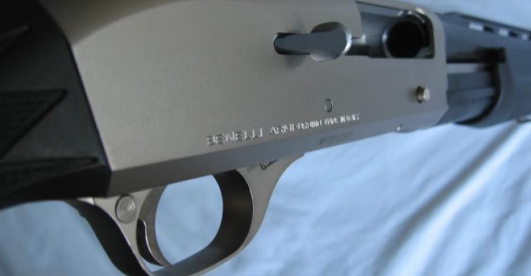 عجلون: حادث سير يكشف عن أسلحة ومخدرات 