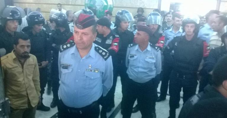 الدرك داخل الفوسفات وتصاعد اضراب العاملين - صور 