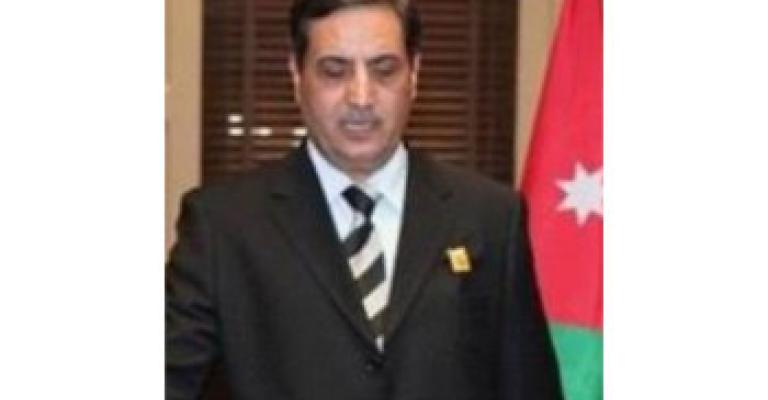 عشيرة السفير العيطان تدرس خيار النزول إلى الشارع للإحتجاج