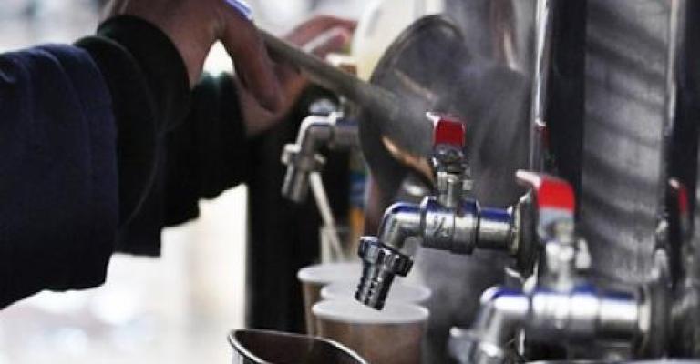 الأمانة تخالف 150 محلاً لبيع القهوة السائلة