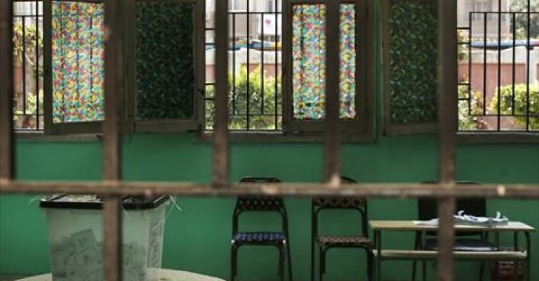 مراكز الاقتراع تغلق بعد إقبال أقل من المتوقع في انتخابات الرئاسة بمصر