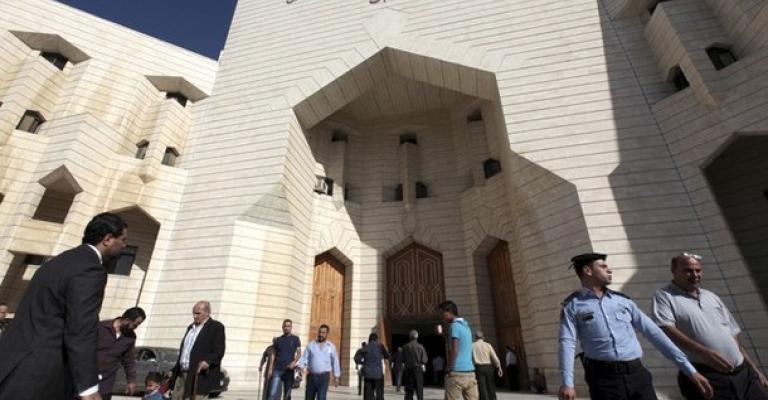 فسخ قرار السماح لشركة الجامعة الملكية للعلوم الطبية البدء بالتدريس
