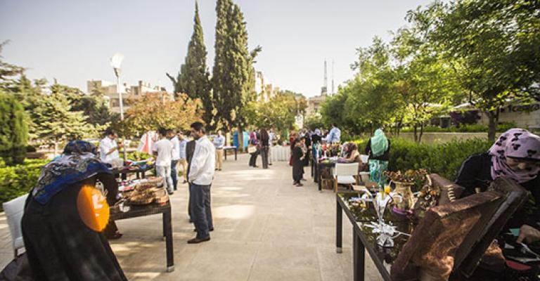 الجمعية الألمانية تحتفل بابداعات فنية بمجال الحرف اليدوية وإعادة التدوير الجمعية الألمانية تحتفل بابداعات فنية بمجال الحرف اليدوية وإعادة التدوير