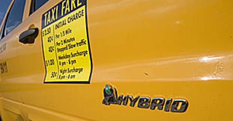 الأمانة تعمل على طرح سيارات هايبرد لنقل المواطنين - صوت