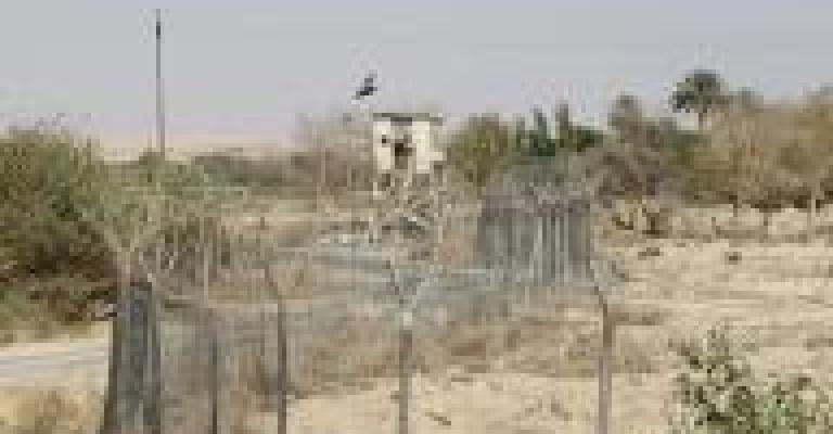 العراق: مسلحون يسيطرون على موقع حدودي مع سورية العراق: مسلحون يسيطرون على موقع حدودي مع سورية