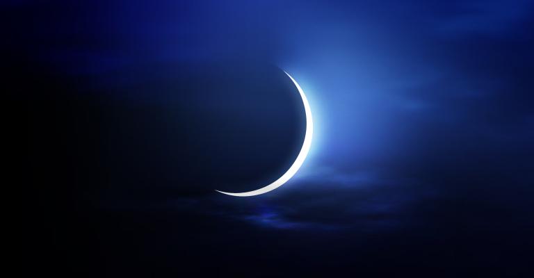 الأحد أول أيام شهر رمضان