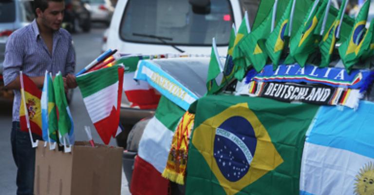 التوجيهي و"التشفير" ينغصان متعة الزرقاويين بالمونديال