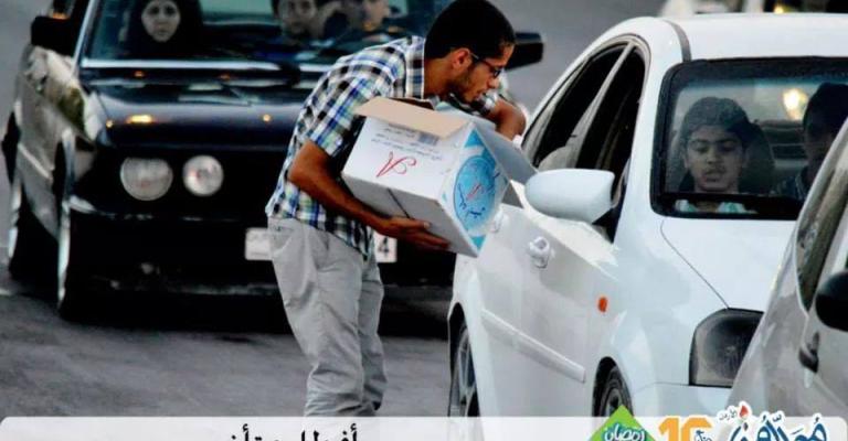 نشاط مكثف لفرق العمل التطوعي في الزرقاء خلال رمضان نشاط مكثف لفرق العمل التطوعي في الزرقاء خلال رمضان