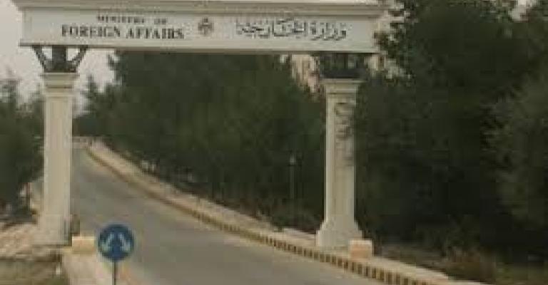 حل أزمة 5 أردنيين علقوا على الحدود الليبية التونسية حل أزمة 5 أردنيين علقوا على الحدود الليبية التونسية