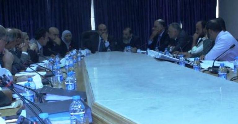 "المعلمين": توجه نحو مواصلة الإضراب.. ولا توافقات مع الحكومة