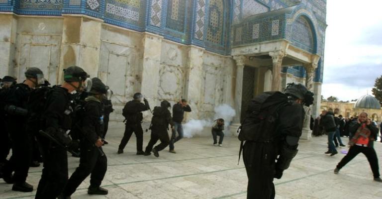لاول مرة .. اقتحام المسجد القبلي في القدس