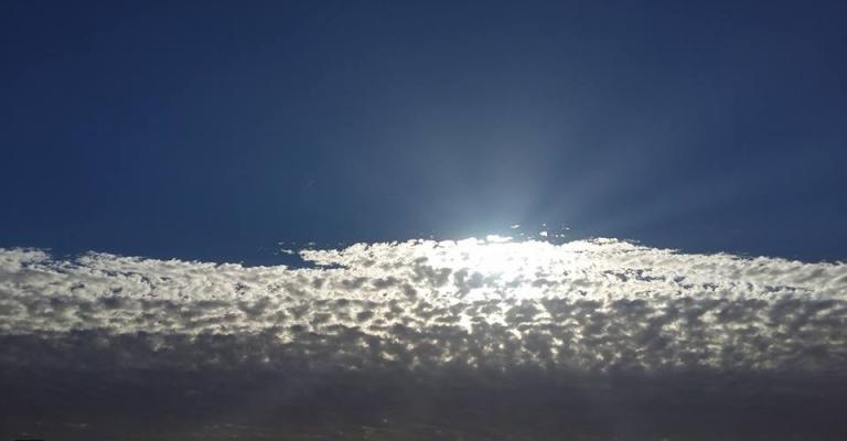 سماء عمّان 23-10 تصوير: هيا الناطور 