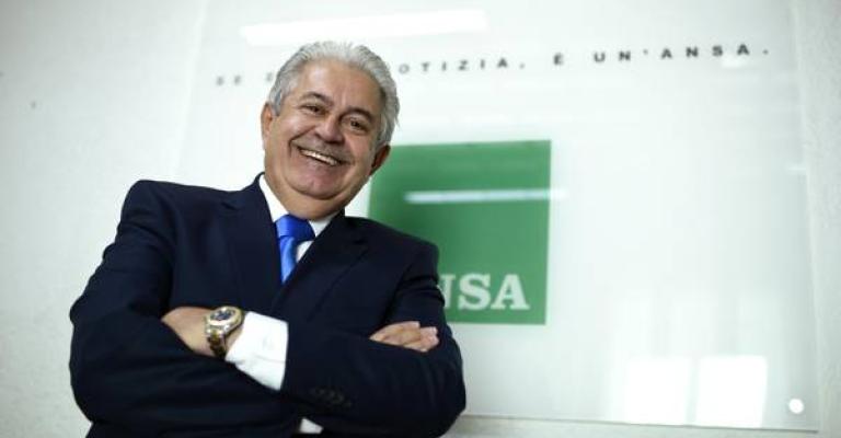 محادين يستقيل من "العقبة الخاصة" محادين يستقيل من "العقبة الخاصة"