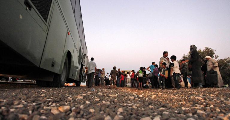 الكفيل... كرت رابح بيد الأقلية من اللاجئين السوريين