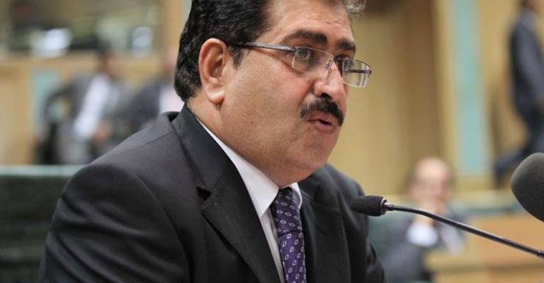 الشوبكي يسأل النسور عن اسعار المشتقات النفطية 