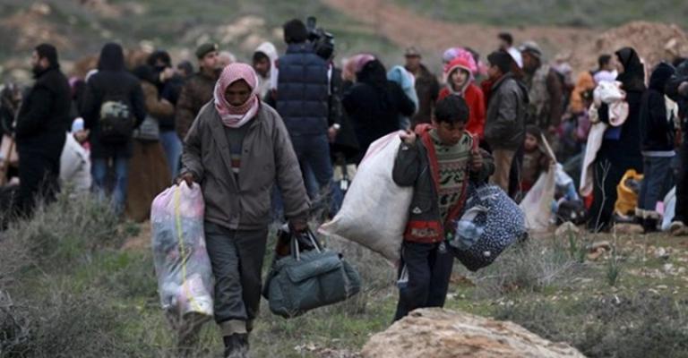 مدخرات اللاجئين في الداخل السوري.. مجرد تذكارات