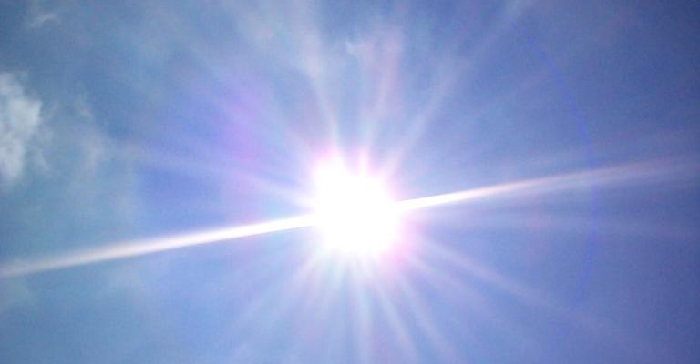 أجواء معتدلة والحرارة أعلى من معدلاتها 