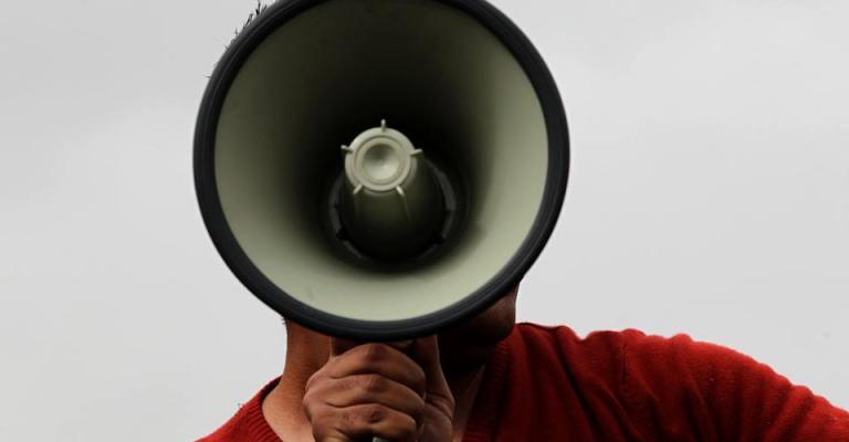 العاملون بالكهرباء يعتزمون الإضراب الثلاثاء المقبل 