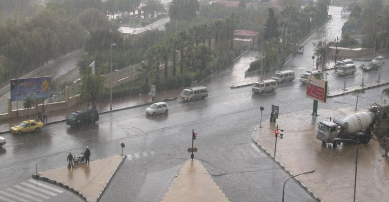 طقس بارد والحرارة دون معدلاتها 