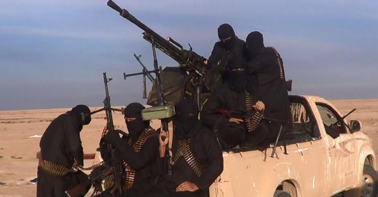 داعش يعلن اسقاط طائرة في العراق