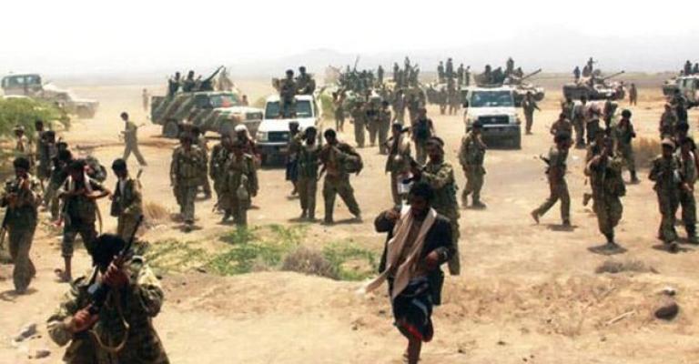 "قبائل يمنية تهدد بوقف عمل شركات النفط في حال لم يفرج "بن مبارك "قبائل يمنية تهدد بوقف عمل شركات النفط في حال لم يفرج "بن مبارك