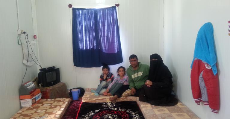 "مريجيب الفهود" يواصل مبادرته لجمع شمل الفي لاجئ سوري "مريجيب الفهود" يواصل مبادرته لجمع شمل الفي لاجئ سوري