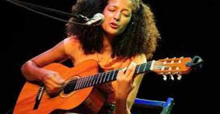 بديعة بوحريزي لقاء خاص لـ "ميوزيكا"