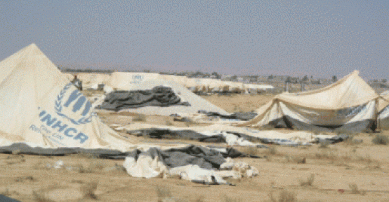 خيام وكرفانات "الزعتري" تحت تهديد عواصف الشتاء