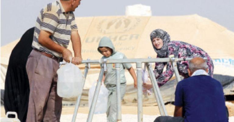 مشاريع تطويرية لتزويد "الزعتري" بالمياه مشاريع تطويرية لتزويد "الزعتري" بالمياه