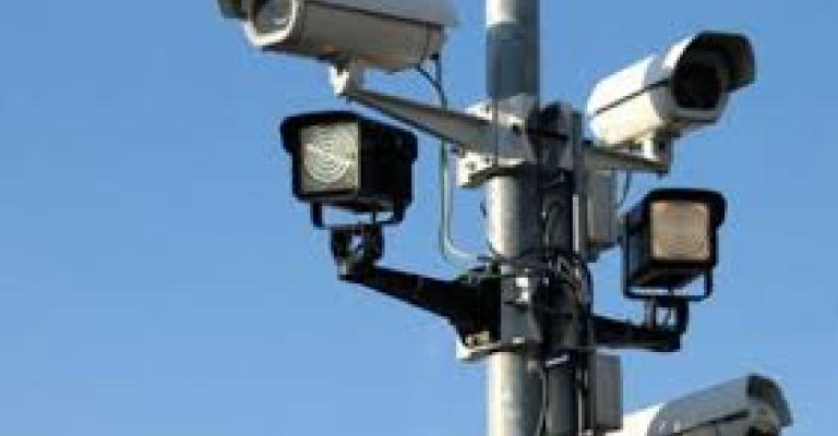 مجمعات الحافلات في عمان والكاميرات الجديدة