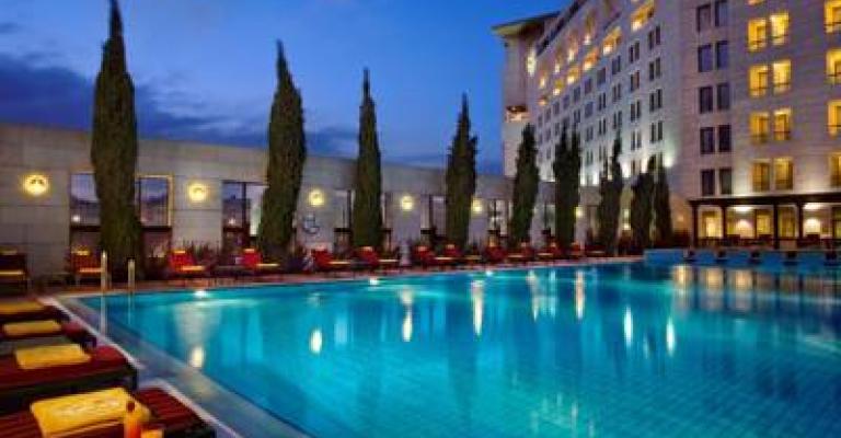 "السياحة النيابية" تطالب بمستحقات الفنادق على الحكومة الليبيّة كاملةً