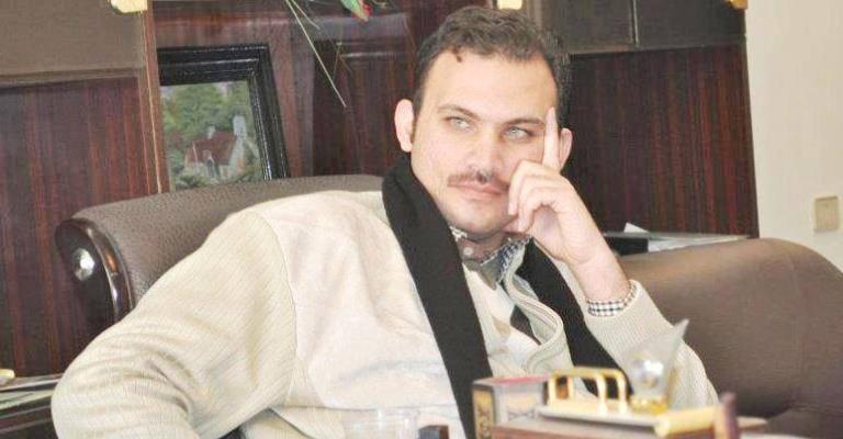 قراءة في تجربة محمود شقير: ليست حديقة فرنسية قراءة في تجربة محمود شقير: ليست حديقة فرنسية