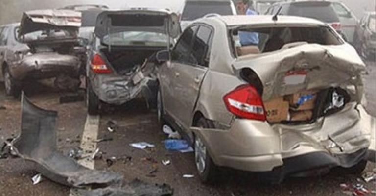 إصابة 11 شخص بالزرقاء بحادث تصادم