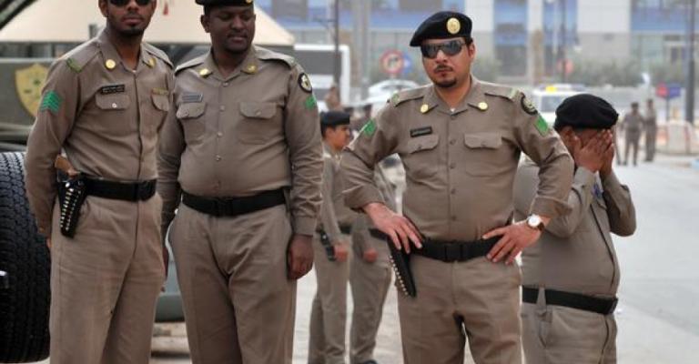 مقتل رجليّ أمن سعوديين بتعليمات من"داعش"