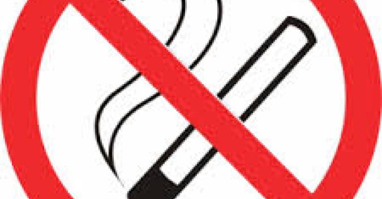 أثر تدخين السجائر والأرجيلة على البيئة