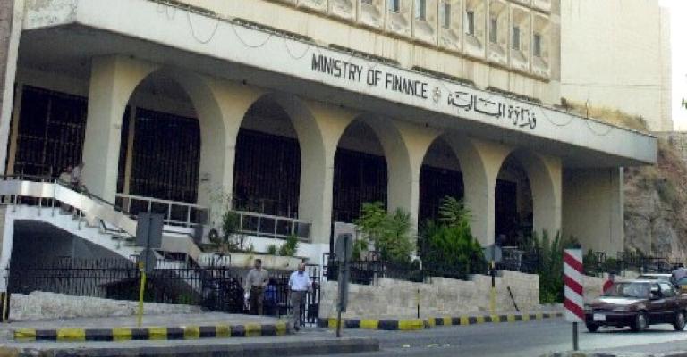 صندوق النقد الدولي: الإعفاءات "أضعفت" قانون ضريبة الدخل صندوق النقد الدولي: الإعفاءات "أضعفت" قانون ضريبة الدخل