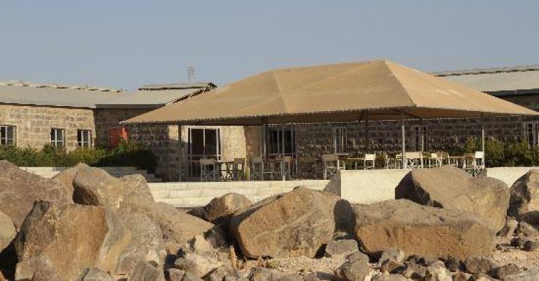 نزل الازرق.. نقطة انطلاق السياحة في الواحة الصحراوية