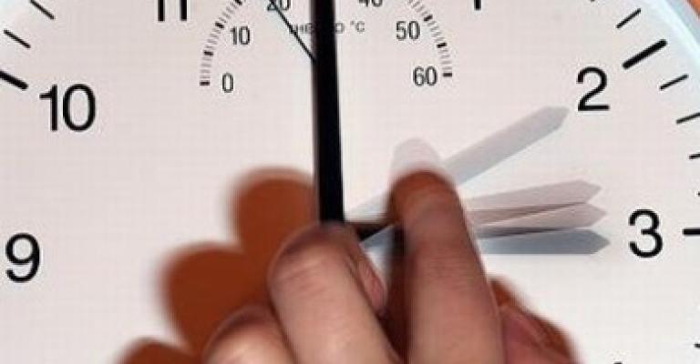 الدوام في رمضان من 10 – 3 بعد الظهر