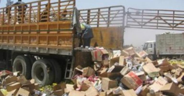 إتلاف 19.5 طن مواد غذائية غير صالحة للاستهلاك في الزرقاء