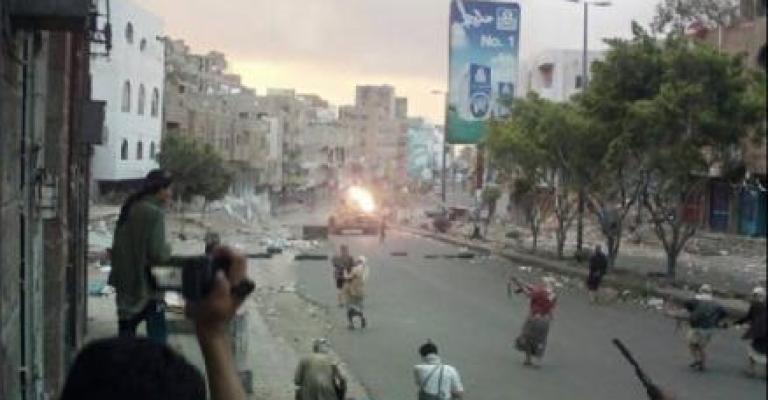 تعز.. أعنف اشتباكات منذ بدء الأزمة