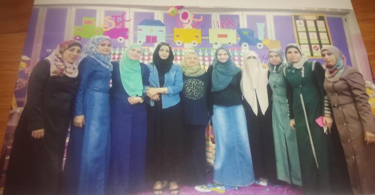 غرفة للنشاط التفاعلي بمدرسة زينب بمبادرة ومجهود شخصي من المعلمات