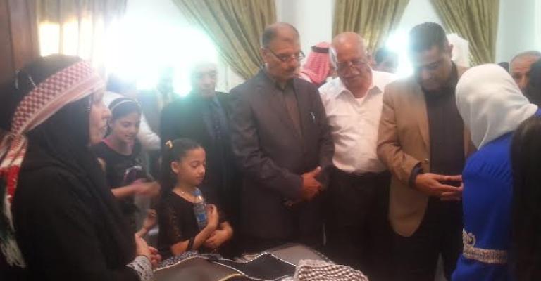 مشروع إقامة معرض دائم لمنتجات ربّات البيوت بالزرقاء مشروع إقامة معرض دائم لمنتجات ربّات البيوت بالزرقاء